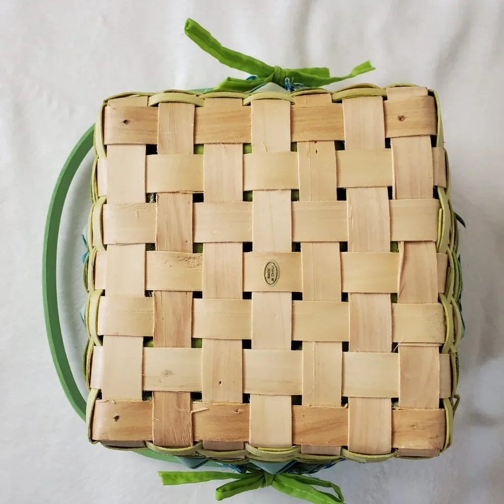Easter Basket with Cloth Basket Liner Ties on Sides